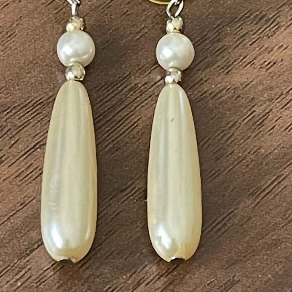 Vintage Slender Long Glass Pearl Pierced Drop Earrings - Picture 2 of 4